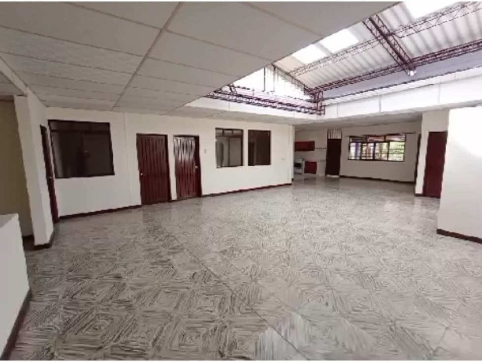 RENTO CASA USO COMERCIAL - CALARCA - 1