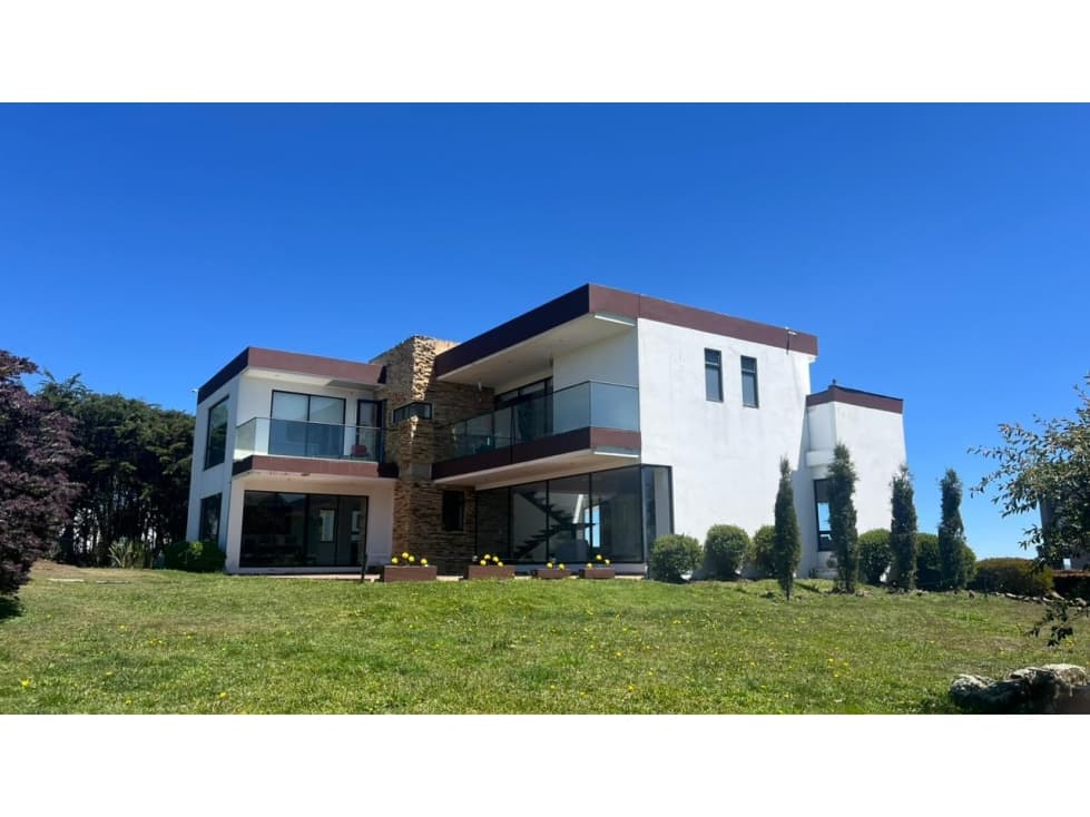 SE ARRIENDA CASA EN CONJUNTO VILLAS DE YERBABUENA - 1