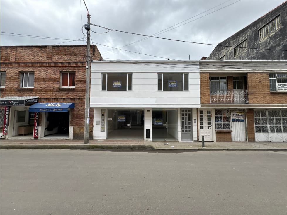 SE ARRIENDA PISO COMPLETO DE OFICINAS 120 MTS EN CHIA CENTRO. - 1