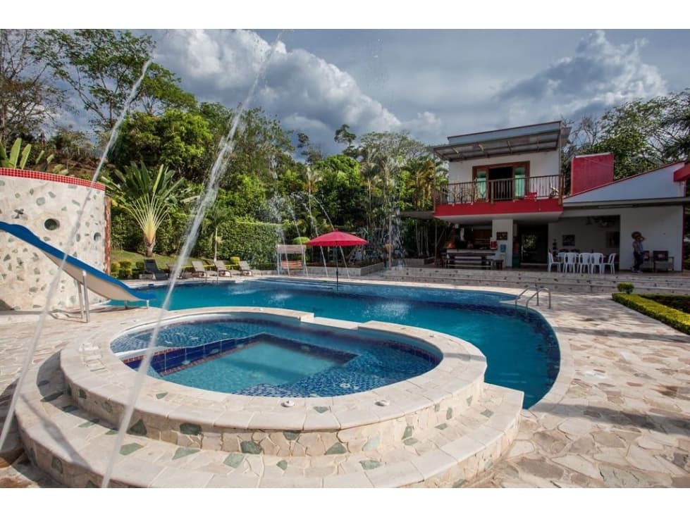 Alquiler de Finca Por Noches Sector San Jerónimo SJ5 - 1