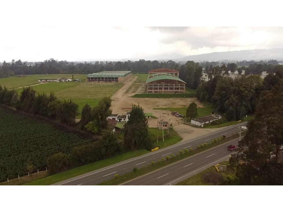 Vencambio Parque industrial San Juan Sector El Rosal Cundinamarca - 1