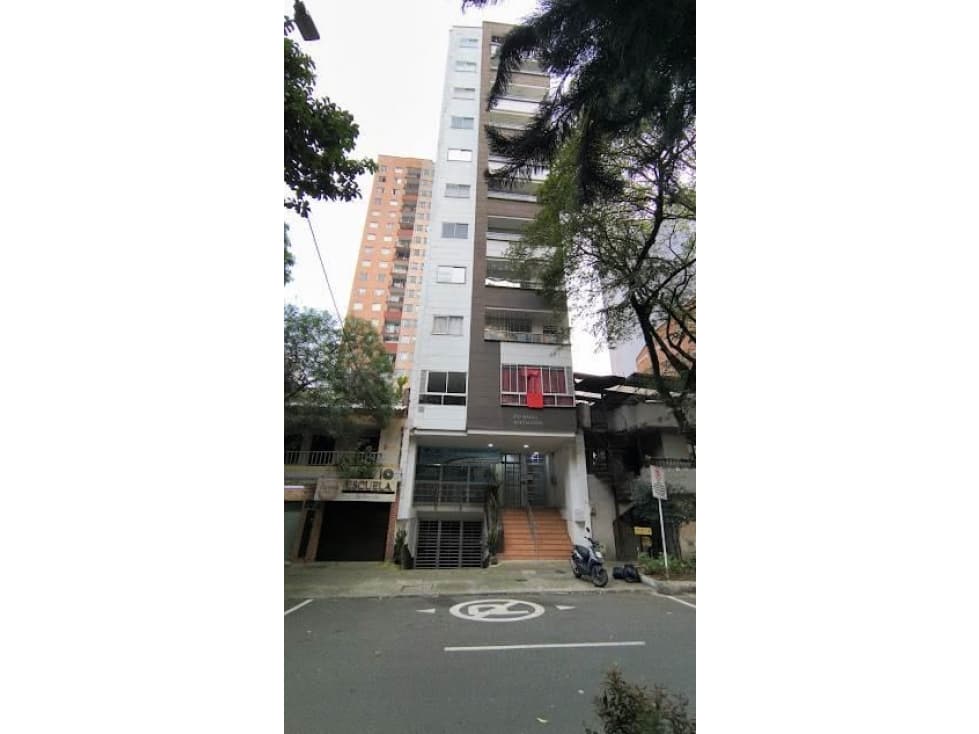 Venta de Edificio de Uso Mixto de 12 pisos Rentando Sector Sabaneta - 1