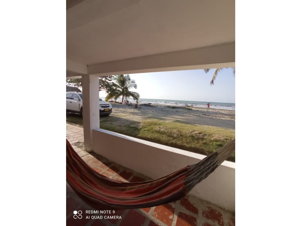 Alquiler de Casa Por Noches Sector Barrio El Paraíso Moñitos - 1