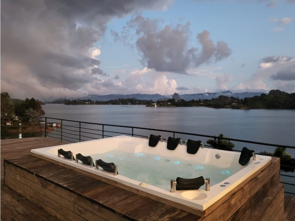 Alquiler de Finca Por Días Sector Guatapé PG13 - 1