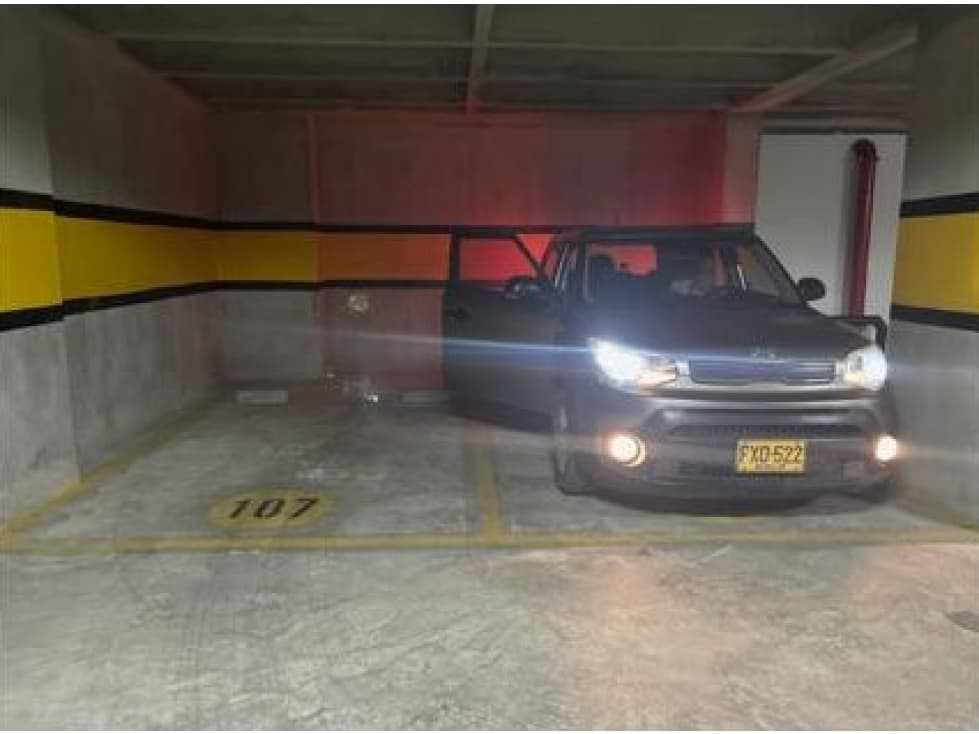 Venta de Parqueadero #107 Unidad Mirasol San Antonio de Pereira - 1