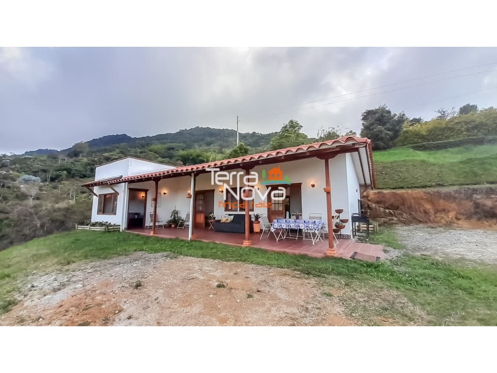 Finca en arriendo con hermosa vista El Peñol - 1