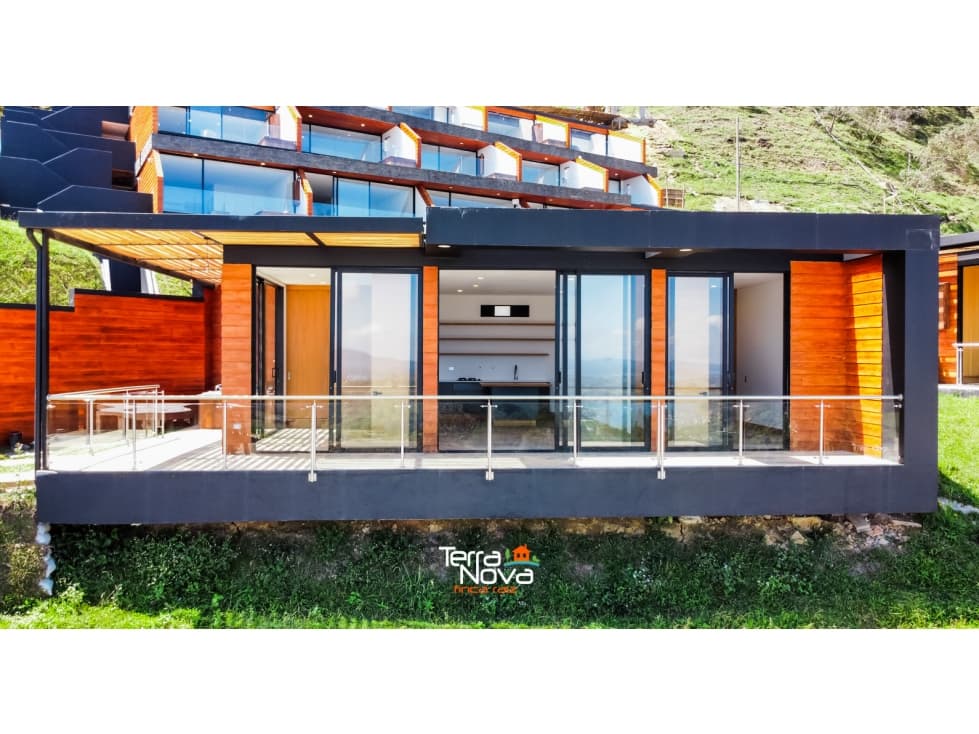 Logde en unidad cerrada con hermosa vista en venta El Peñol - 1