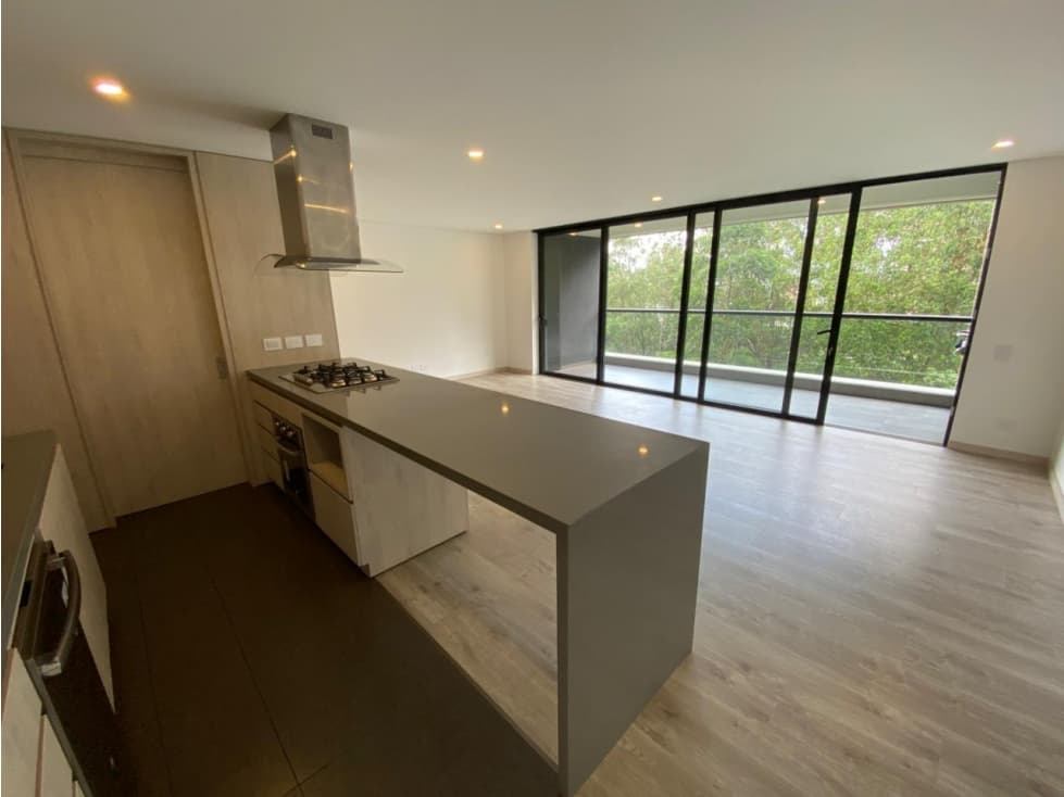 VENTA DE APARTAMENTO EN ALTOS DEL POBLADO - 1