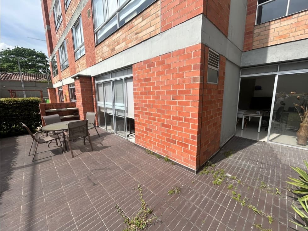 Se vende o arrienda oficina en Suramérica, Itagui - 1