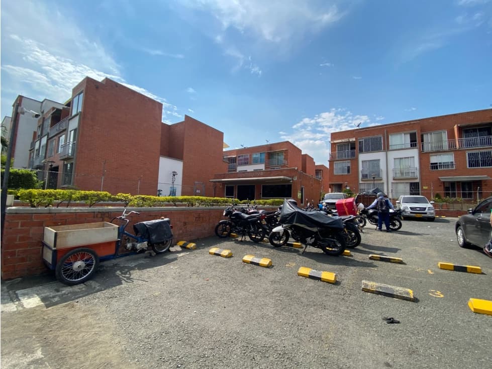 CASA EN VENTA GUADALQUIVIR - 1