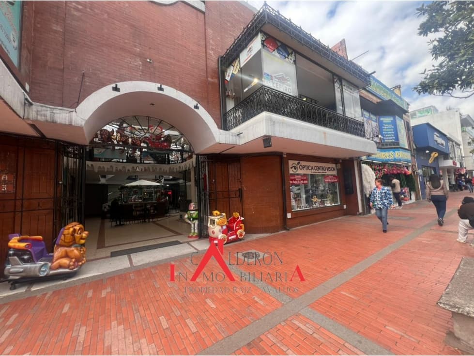 VENDEMOS OFICINA EN CENTRO COMERCIAL ALHAMBRA - 1