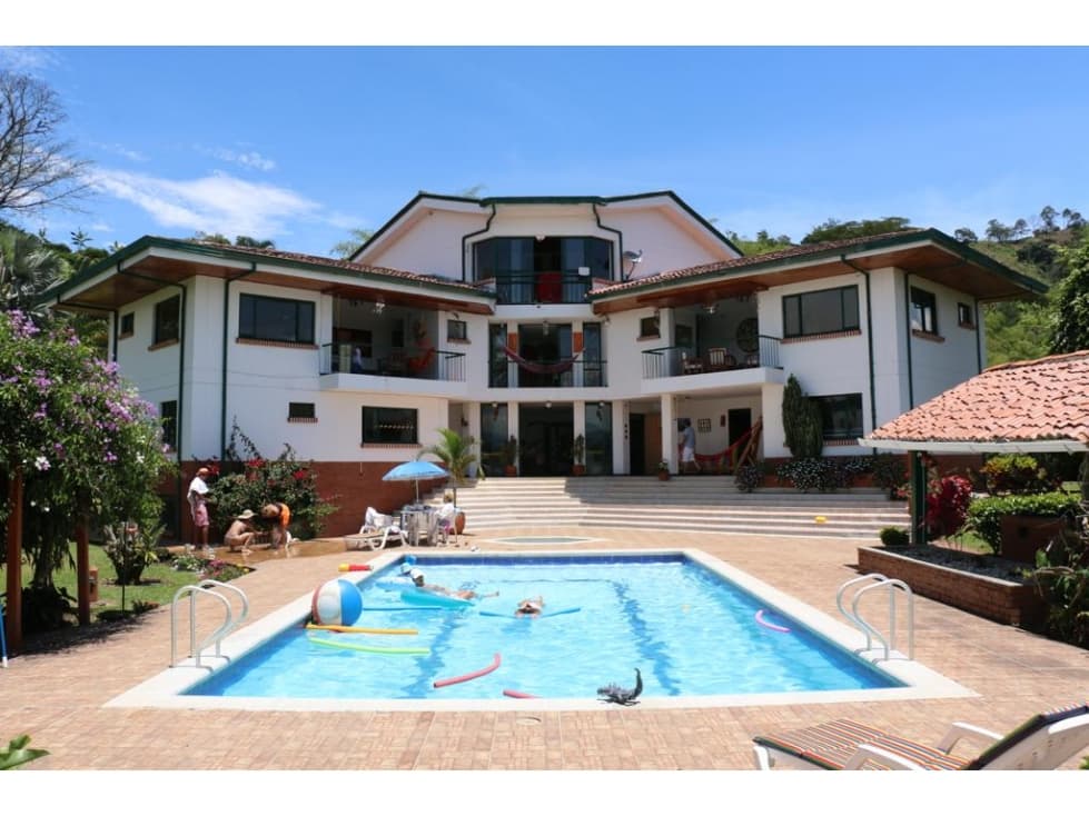 FINCA EN SANTAGUEDA TARIFA MINIMA - 20 PAX - 1