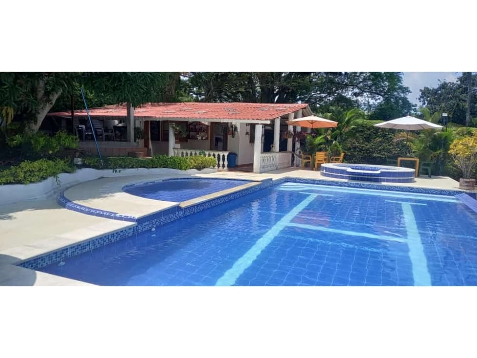 FINCA PARA ALQUILAR EN SANTAGUEDA CAP 25 - 36 PAX - 1