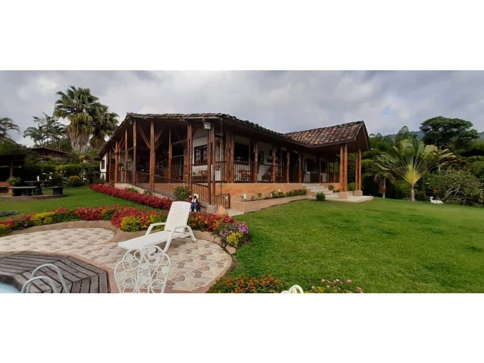 FINCA EN VILLAMARIA CAP 17 TARIFA MINIMA 10 PAX - 1