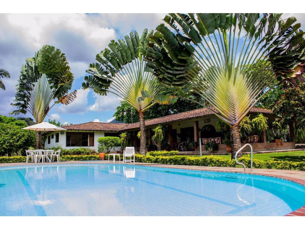 FINCA EN CAMBIA EL PALO - PARA 17 PERSONAS - 1