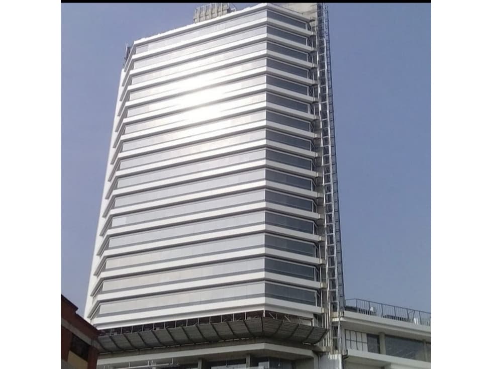 EN RENTA OFICINA WORLD TRADE CENTER CALI PH - 1