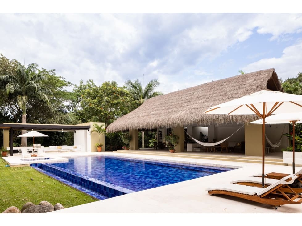 ARRIENDO CASA AMX 04. 4 CUARTOS - 1