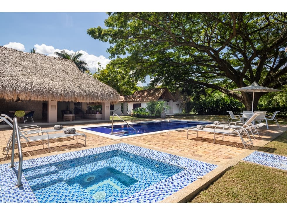 VENDO CASA ENTREPUENTES APULO. 3 CUARTOS - 1