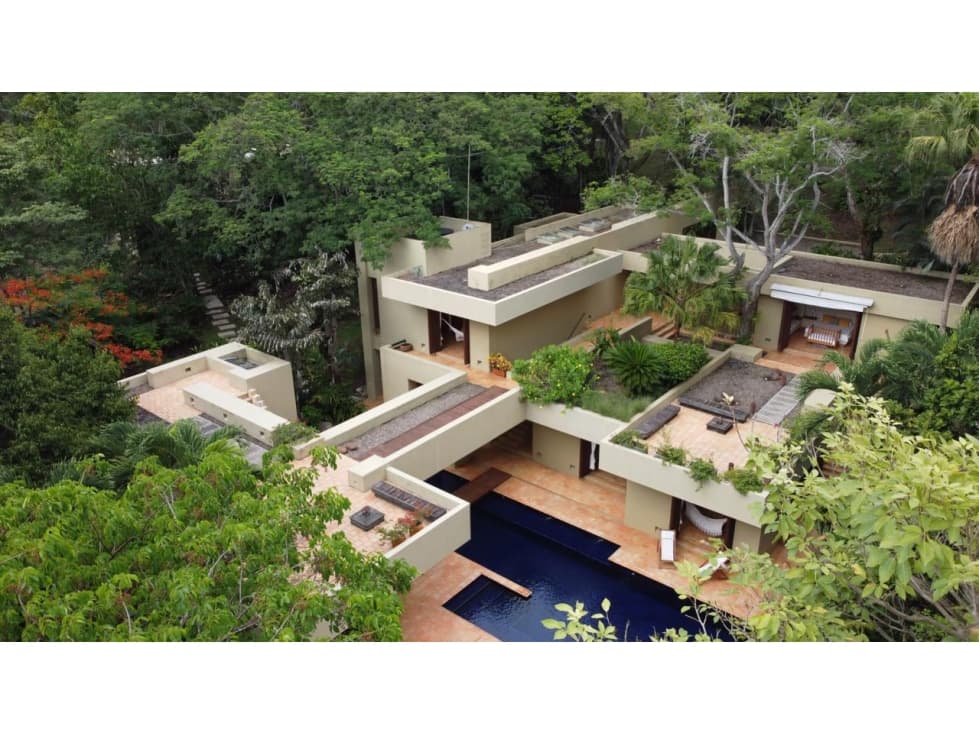 ARRIENDO CASA AMZ 04. 6 CUARTOS. - 1