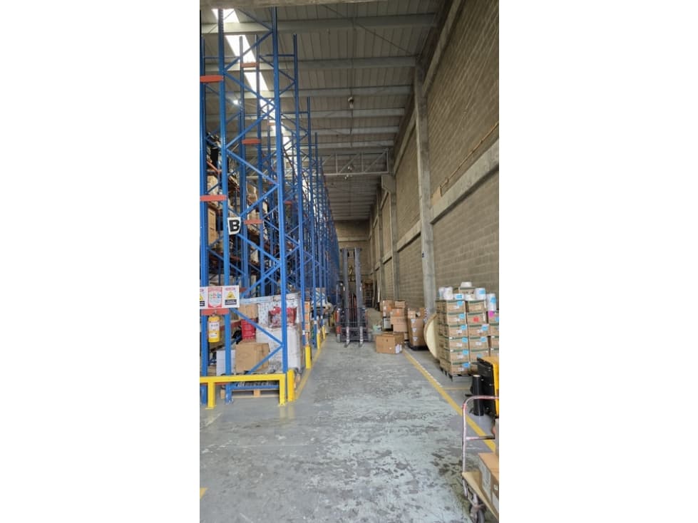 BODEGA EN ARRIENDO SIBERIA, COTA - 1