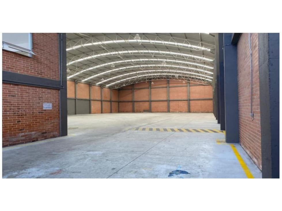 BODEGA INDUSTRIAL EN ARRIENDO PARQUE INDUSTRIAL MOSQUERA - 1