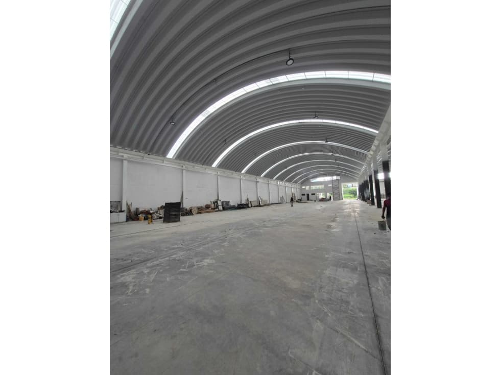 BODEGA EN ARRIENDO | ZONA INDUSTRIAL SIBERIA - 1