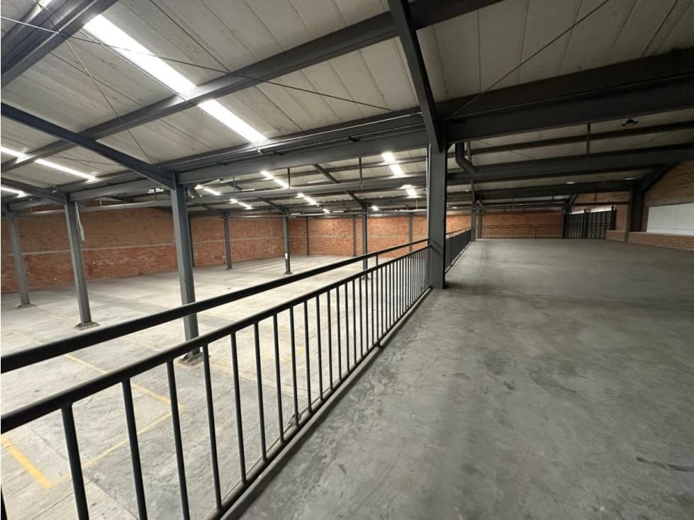 EXCELENTE BODEGA EN ARRIENDO, PITALITO, HUILA - 1