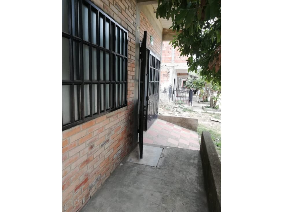 CASA EN VENTA, CARMEN DE APICALA, TOLIMA - PRECIO NEGOCIABLE - 1