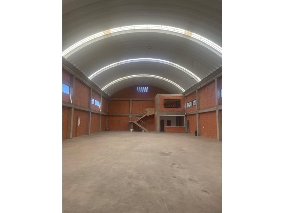 BODEGA EN ARRIENDO, ZONA INDUSTRIAL, GUAYMARAL - 1