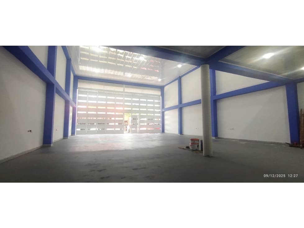 BODEGA EN ARRIENDO - CENTRO VILLAVICENCIO - 1