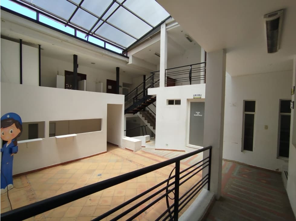 EXCELENTE CASA COMERCIAL EN VENTA, TUNJA - 1