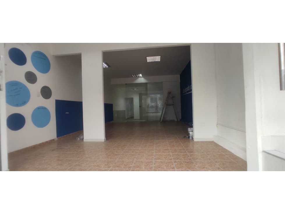 LOCAL EN ARRIENDO, SECTOR BARZAL, VILLAVICENCIO - 1