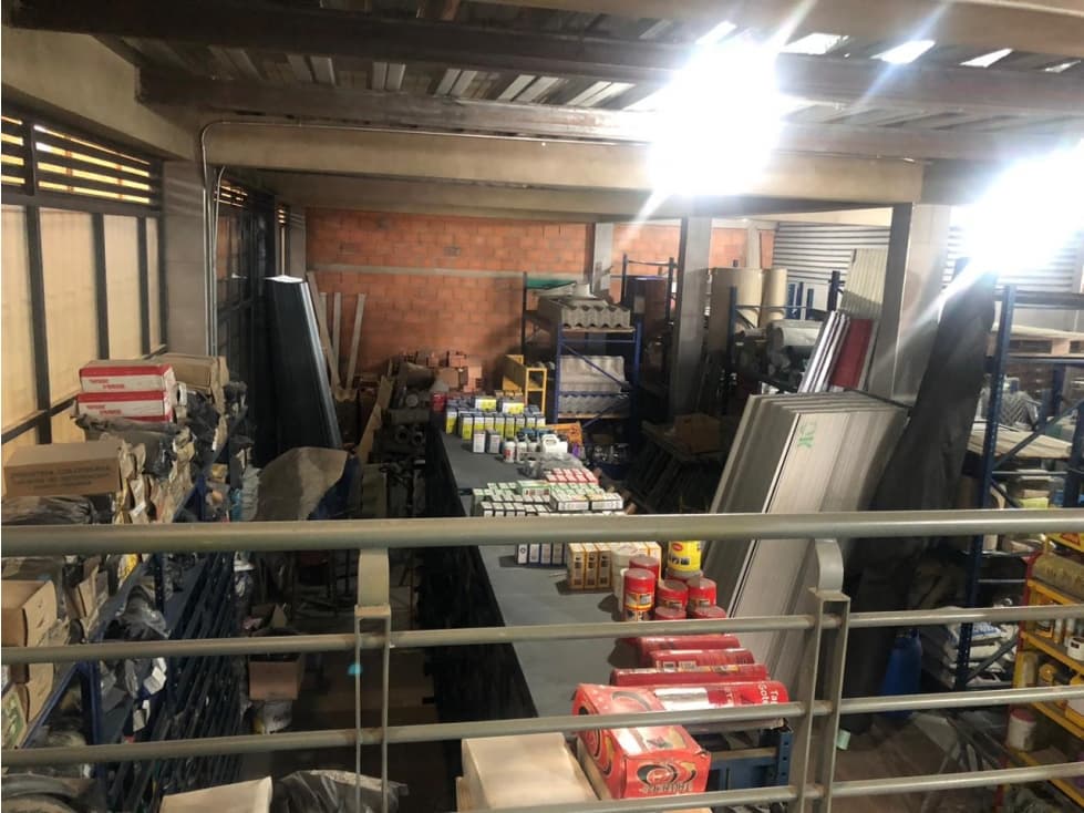 LOCAL EN ARRIENDO, SOACHA SOBRE VIA PRINCIPAL - 1