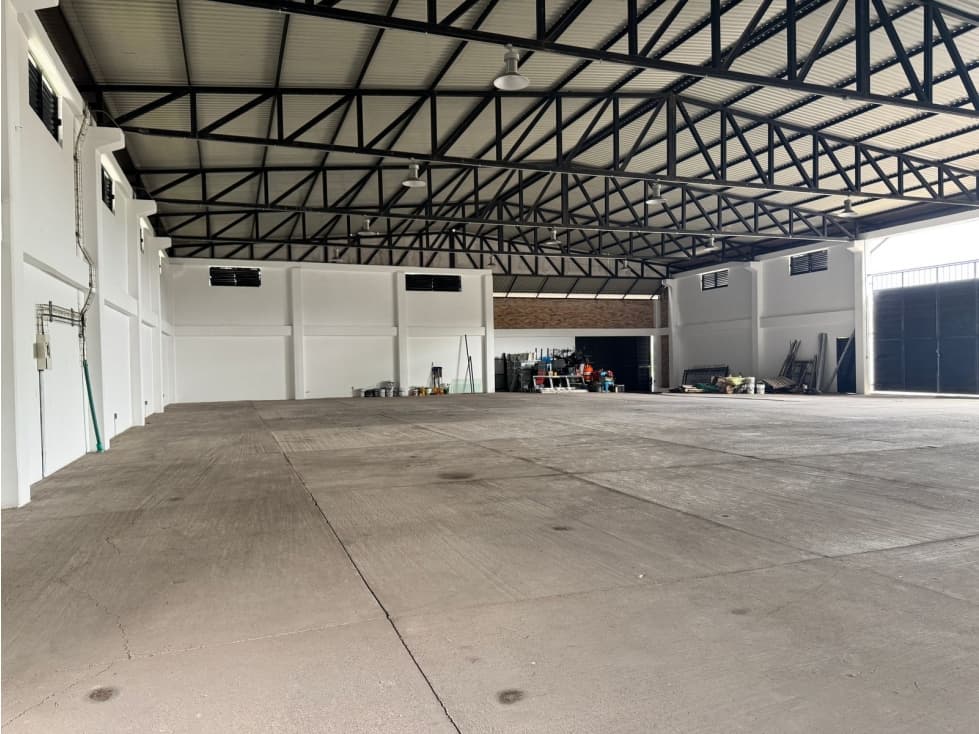 BODEGA EN ARRIENDO CERCA A VILLAVICENCIO - 1