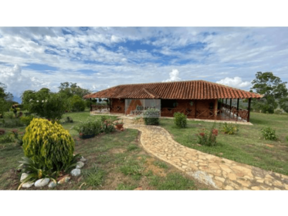 VENTA DE PARCELA - CASA CAMPESTRE EN LA MESA DE LOS SANTOS - 1