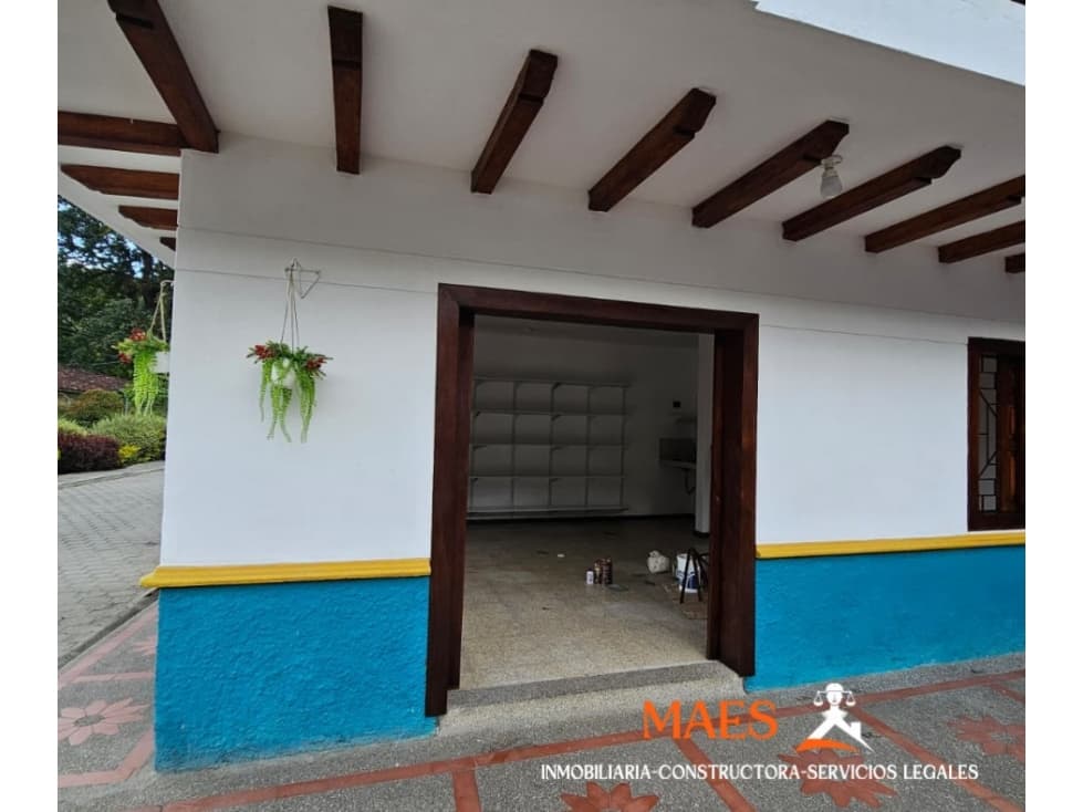 SE ARRIENDA LOCAL COMERCIAL EN SANTIAGO - 1