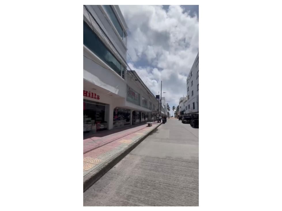 Propiedad en Venta, Playa Principal, San Andres Isla - 1