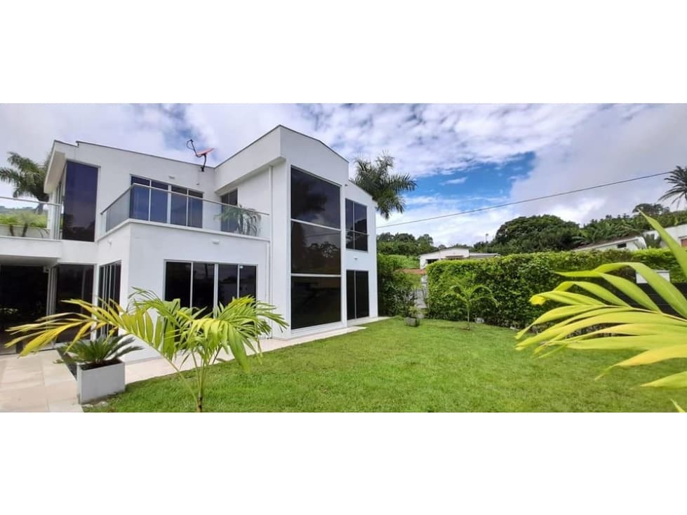 EN VENTA FINCA SANTAGUEDA - 1