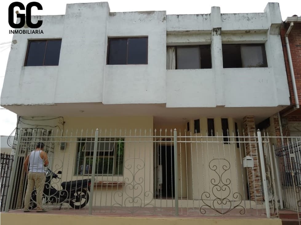 Se venden casa y apartamento en barrio centro - 1