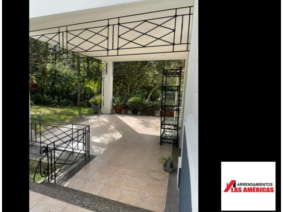 EXCELENTE CASA PARA EL ARRIENDO EN EL EL POBLADO LAS PALMAS - 1