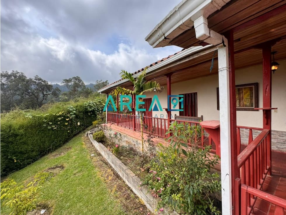 SE VENDE O ARRIENDA CASA CAMPESTRE ZIPACON - - 1