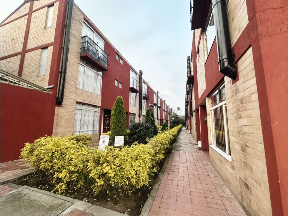 SE VENDE CASA ALAMEDA DEL RIO - MADRID - CÒDIGO 1406 - 1