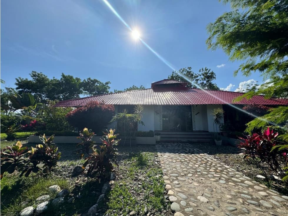 VENDO FINCA-HOTEL VILLA JUANES - 1