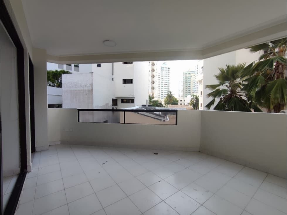 APTO DE 3 ALCOBAS PARA ARRIENDO EN BOCAGRANDE - 1