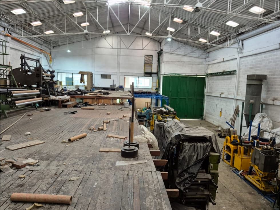 Bodega en venta - Itagüí - 1