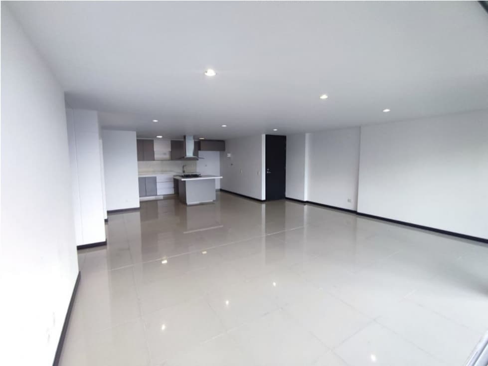 Apartamento en Arriendo en Envigado - 1