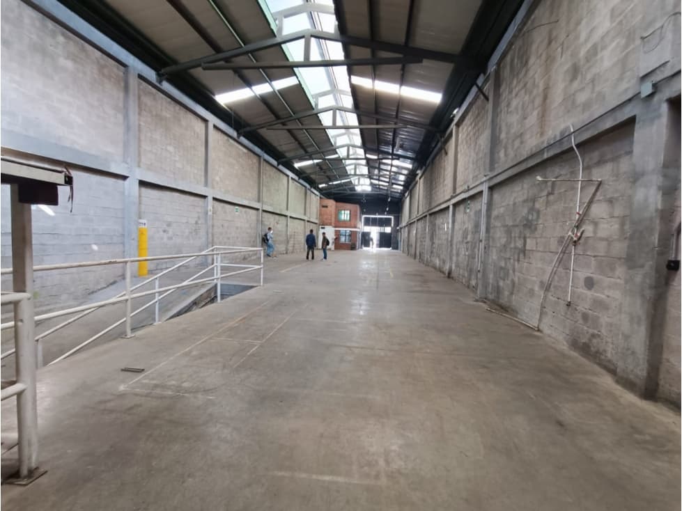 VENTA DE BODEGA EN BELLO - AUTOPISTA NORTE - 1