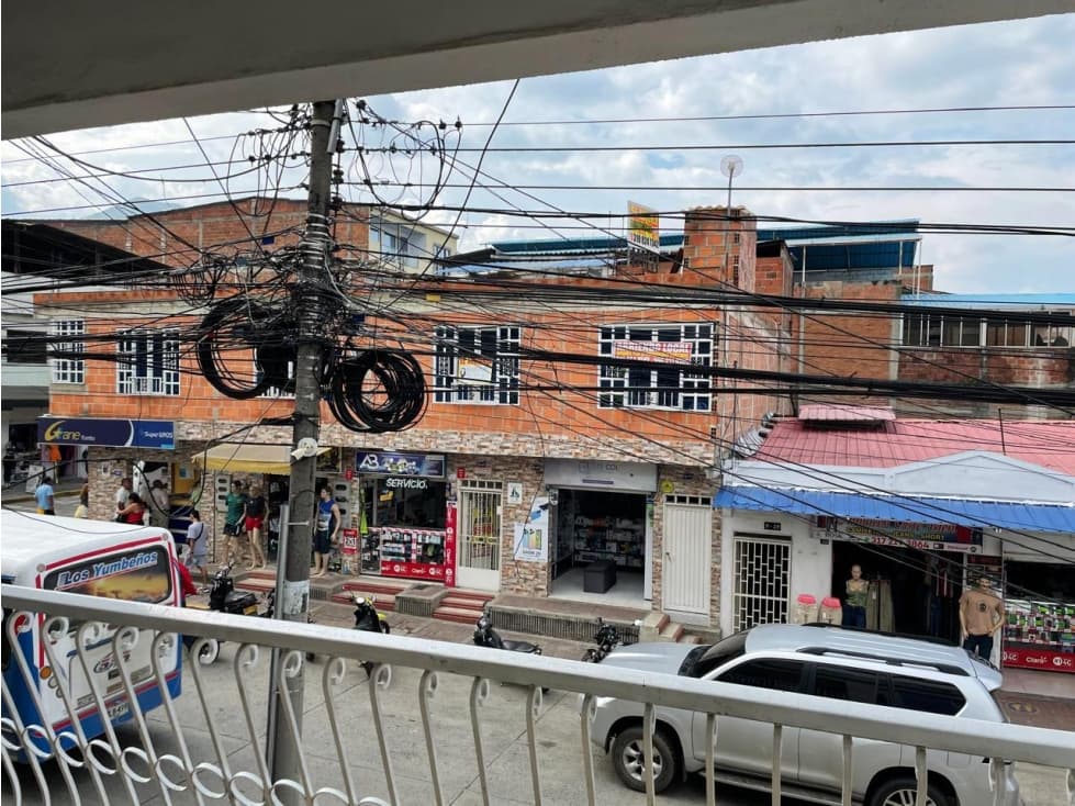 VENTA DE CASA COMERCIAL YUMBO VALLE - 1