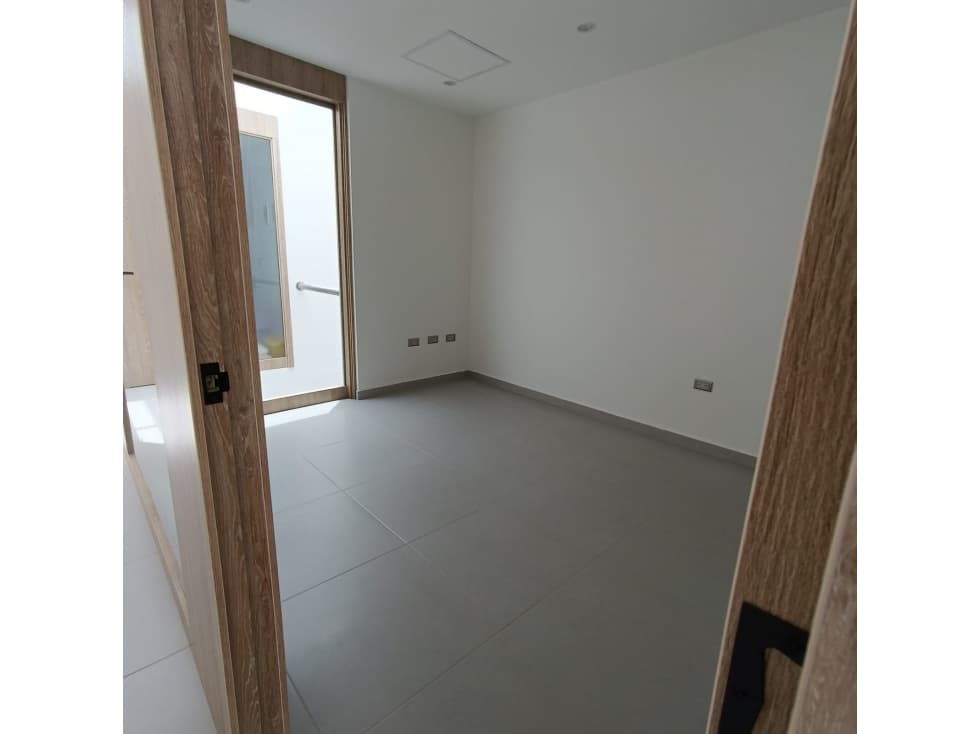 ARRIENDO OFICINAS PARQUE PRINCIPAL LA CEJA ANTIOQUIA - 1