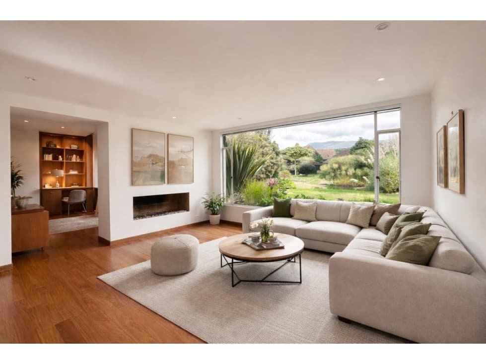 Casa de 4 habitaciones para arriendo en Santa Ana de Chía II - 1